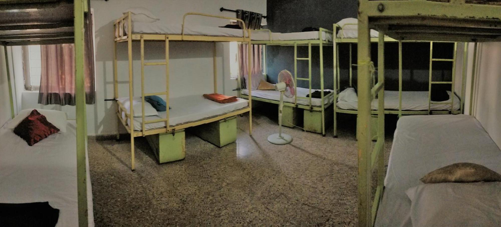 Monkey Mind Hostel Madgaon Rum bild